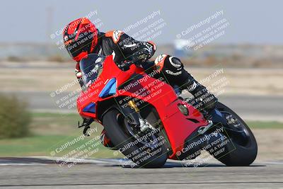 media/Nov-03-2025-Lets Ride (Mon) [[4d74c1c4d3]]/B Group/1020am (Sweeper)/